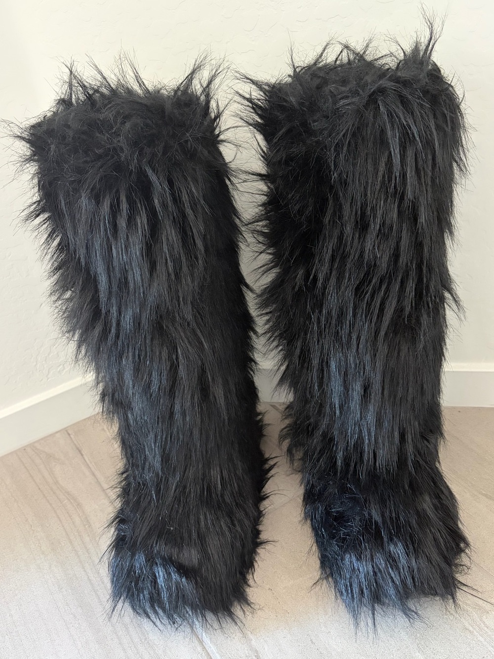 Black Faux Fur Boots - Picture 4 of 11